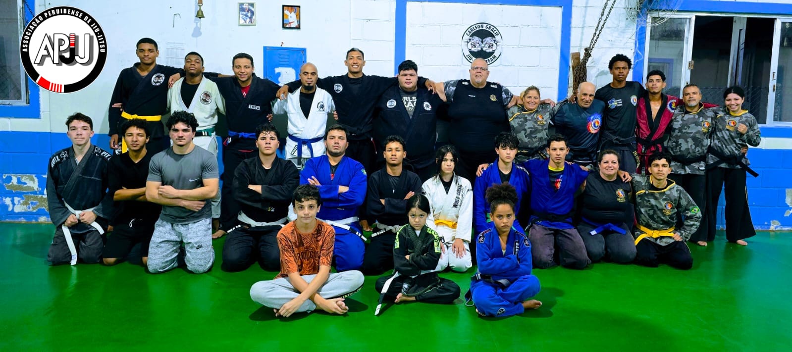 Treino Especial com Presenças Ilustres no Centro de Arte Marcial