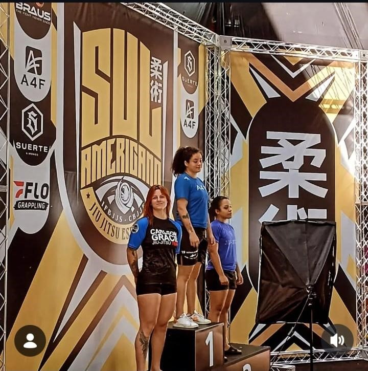 Peruíbe atleta Ana Dangelo conquista PRATA no Sul-Americano na estreia 🥋🔥